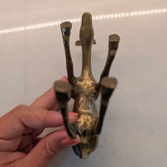 Vintage Brass Deer Figurines - Pair of Does - Picture 5 of 12